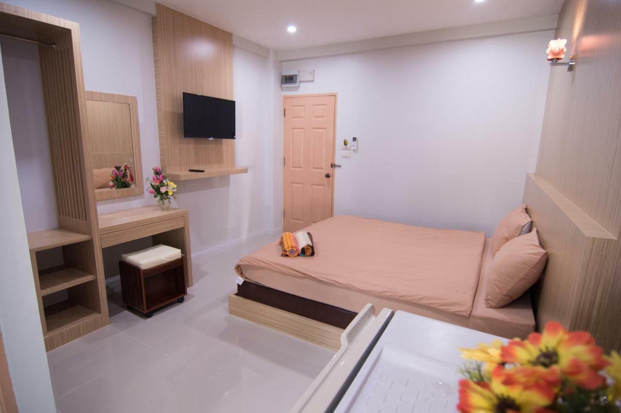 Tn Thanyawit Nakhon Ratchasima Bagian luar foto